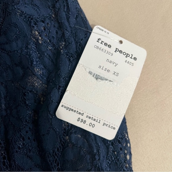 Free People Navy Something Like Love Lace Bell Sleeve Blouse Women’s XS NWT - Picture 13 of 13